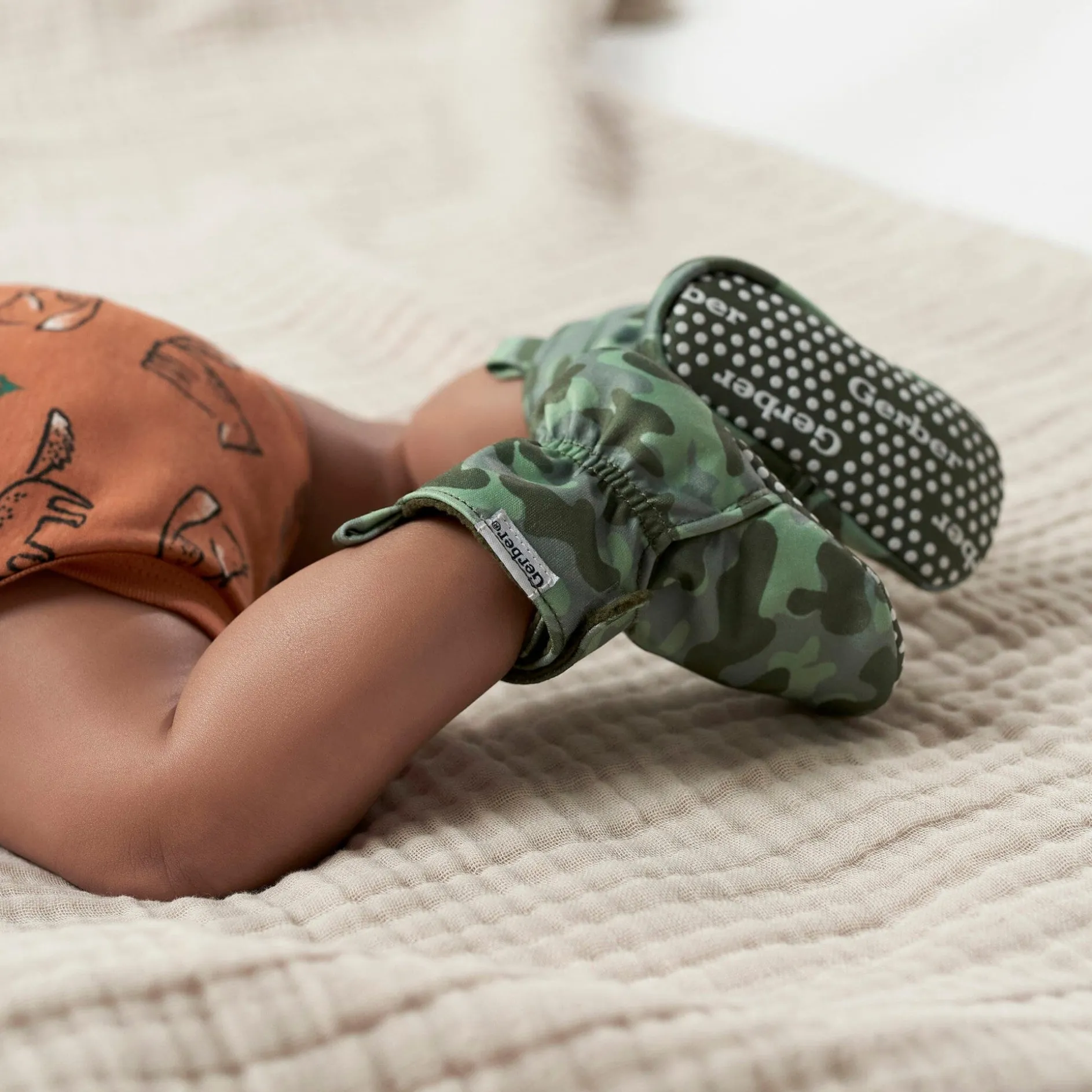 Baby Boys Green Camo Soft Booties