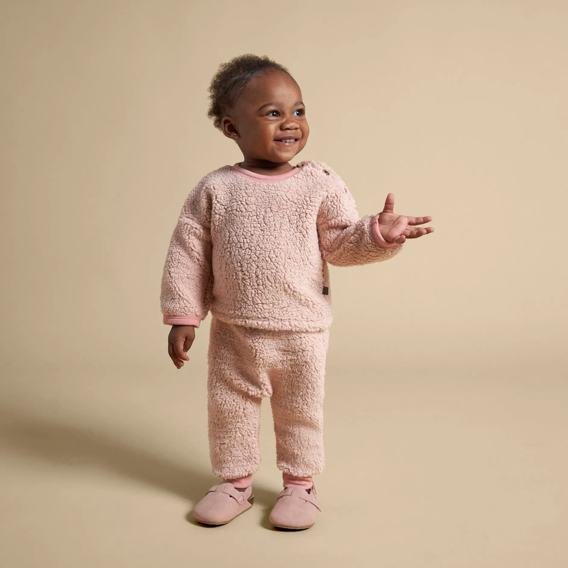 Embroidered 2-Piece Baby Girls Light Pink Sherpa Drop Shoulder Top & Pants
