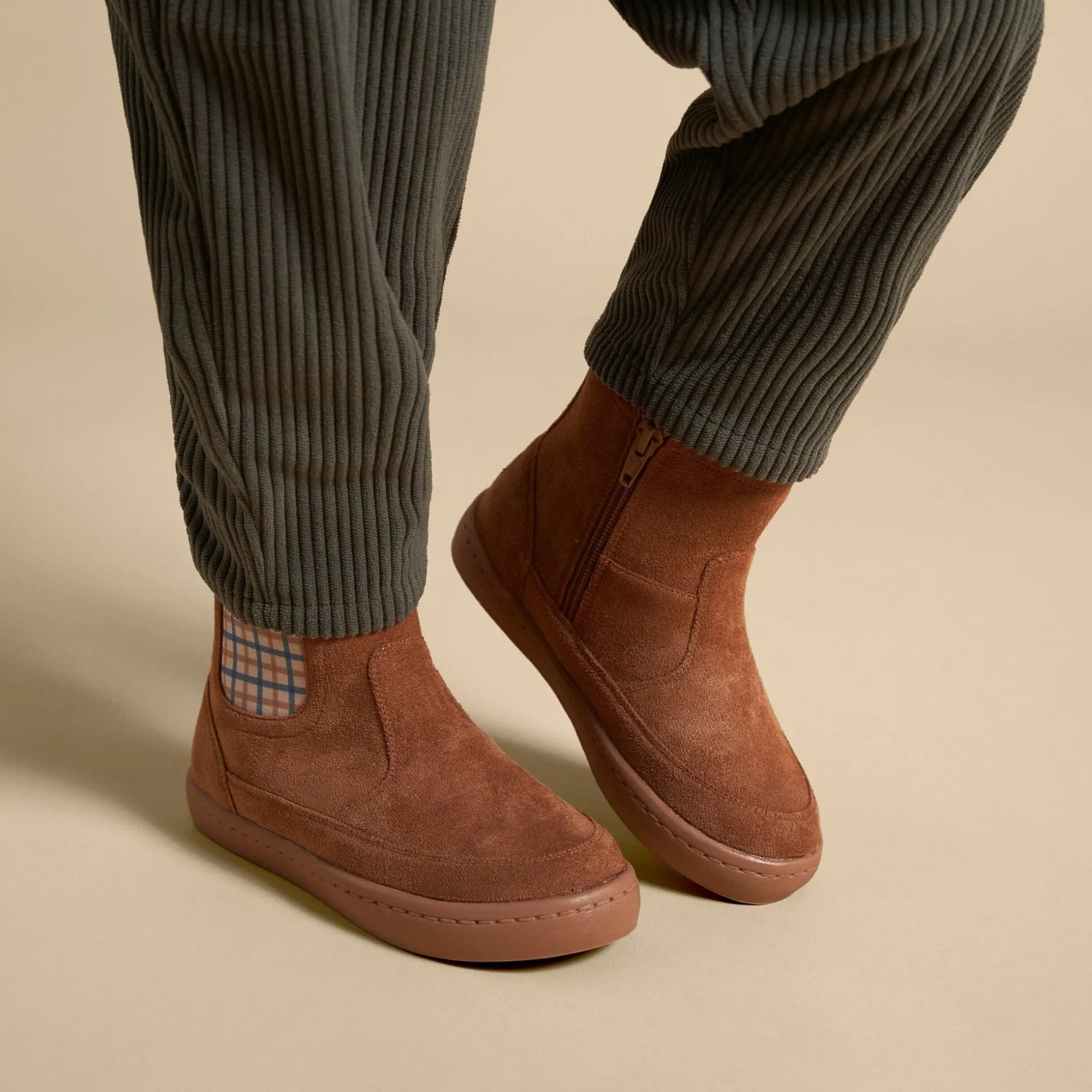 Infant & Toddler Boys Light Medium Brown Chelsea Boot