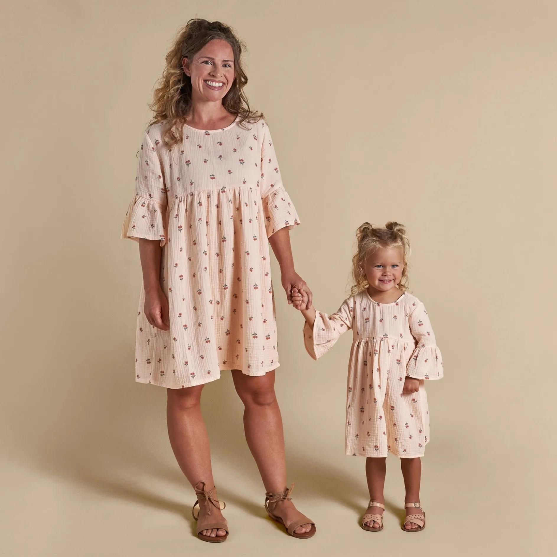 Infant & Toddler Girls Light Pink Daisies Gauze Dress