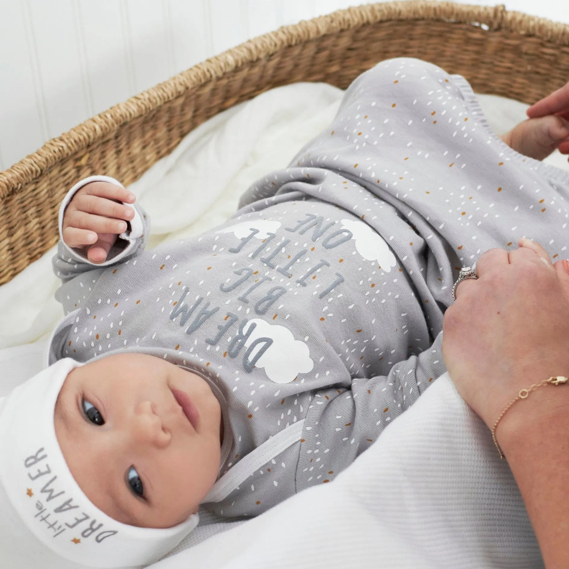 4-Pack Baby Neutral Sheep Gowns
