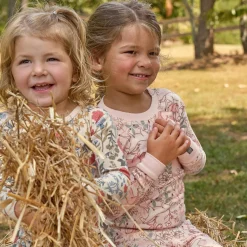 2-Piece Girls Horses Snug Fit Pajama Set