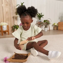 2-Piece Infant & Toddler Girls Green Leaves Shirt and Shorts Set