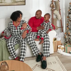 2-Piece Men's Buffalo Plaid Hacci Pajama Set